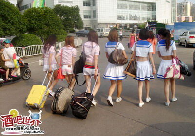 酒吧世界最新图片