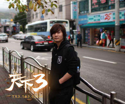 帅气主美“鬼轩”现身，首赠签名开发手记
