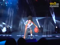 街头先生展现动作魅力！颓废之心发布会