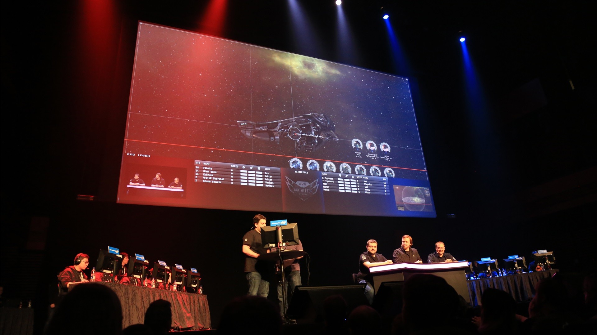 第二局，由于对规则的判断失误，COA的舰船完全处于劣势，最终失败，第三局在开局占据优势的情况下，因为不冷静失掉最后的胜利。而第四局，欧服战队展现了在战术上的优秀素养，最终拿下比赛。