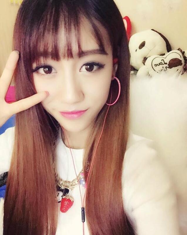 女主播代打?南波儿击败lol小新为自己正名