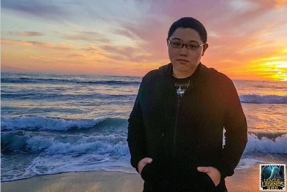 lol骚猪pdd瘦身成功女粉丝大呼有点好看