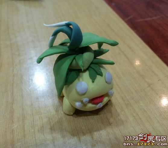 玩家自制剑灵怪物玩偶 狰狞小药犬瞬间萌爆