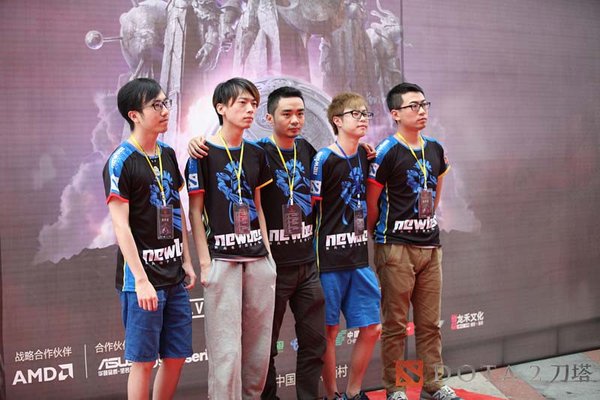 神从天降！DOTA2联手华西村演绎电竞奥斯卡