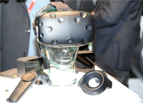 未来感爆炸！HTC Vive消费者版高清图曝光