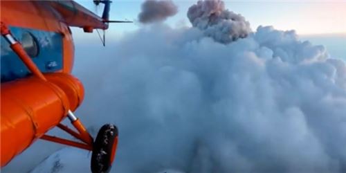 《国家地理》发布360度视频 探索最强火山