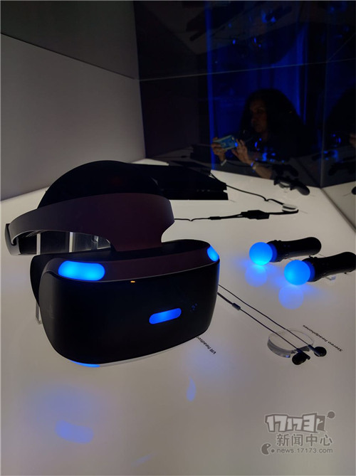 神评论：真实的AV女优任你玩